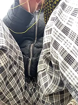 Huong-Ly online show from 8, 1, 2026