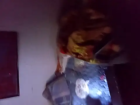 Snapshot of Gemenissss chatting on 12, 11, 2025 Gemenissss online show from 12, 11, 2025