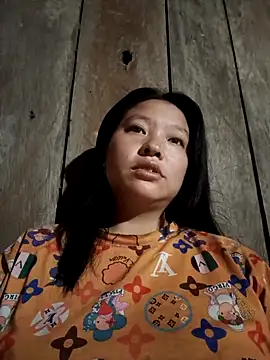 MuiNay online show from 17, 11, 2025