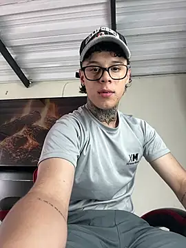 Snapshot of jordan_422 chatting on 9, 2, 2026 jordan 422 online show from 9, 2, 2026