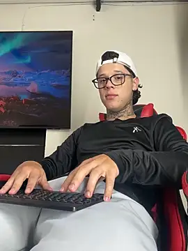 Snapshot of jordan_422 chatting on 10, 2, 2026 jordan 422 online show from 10, 2, 2026