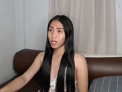 Snapshot of kiara_smieth chatting on 5, 2, 2026 kiara smieth online show from 5, 2, 2026