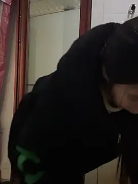 crhong666 online show from 17, 12, 2025