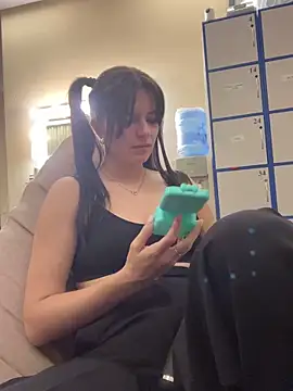 kimberlyy77 online show from 26, 9, 2025