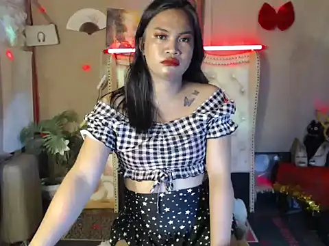 Snapshot of miss_laila_ chatting on 18, 9, 2025 miss laila online show from 18, 9, 2025