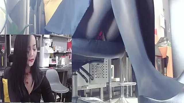 Eileen-L online show from 27, 10, 2025