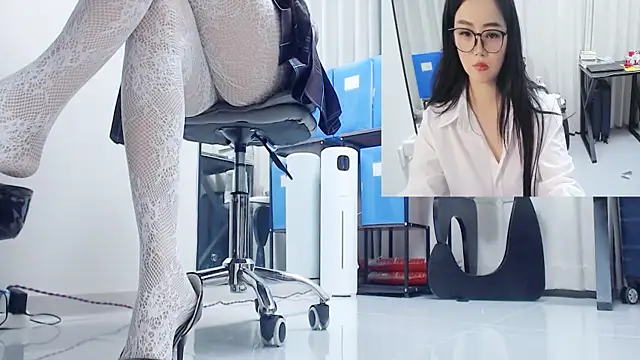 Eileen-L online show from 5, 2, 2026