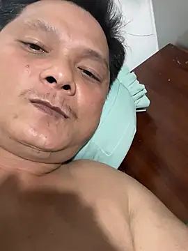 Snapshot of hotboy2x chatting on 23, 4, 2026 hotboy2x online show from 23, 4, 2026