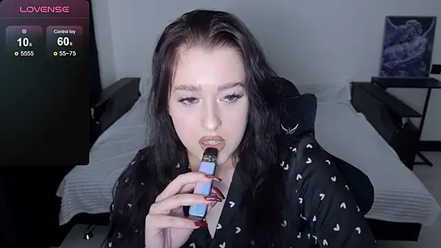 Snapshot of Sunshine_J chatting on 20, 11, 2025 Sunshine J online show from 20, 11, 2025