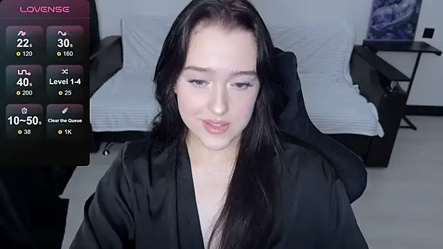 Snapshot of Sunshine_J chatting on 8, 11, 2025 Sunshine J online show from 8, 11, 2025