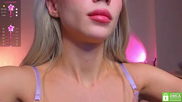 KittenFang online show from 21, 12, 2025