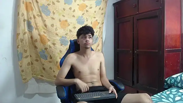 alice julls online show from 4, 6, 2026