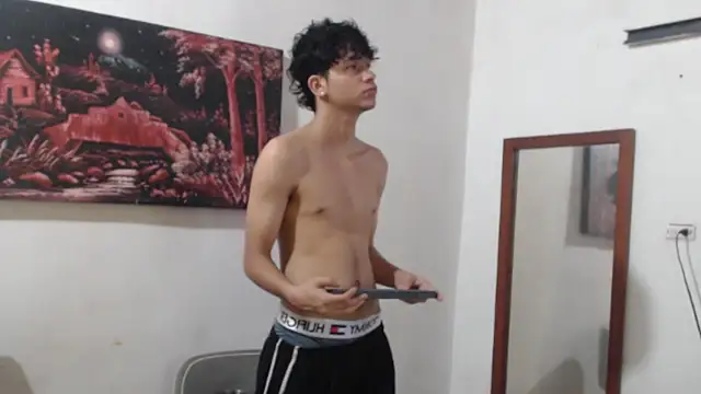 Snapshot of alice_julls chatting on 1, 12, 2025 alice julls online show from 1, 12, 2025