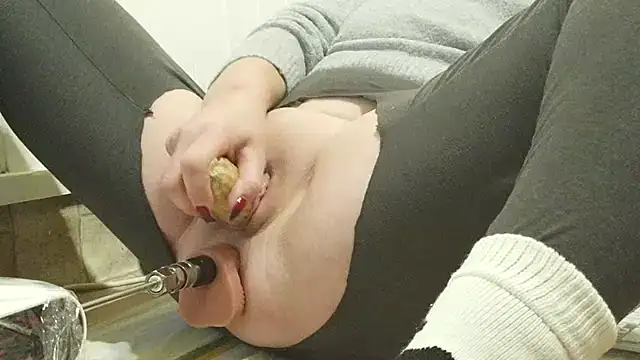 honey47 online show from 19, 10, 2025