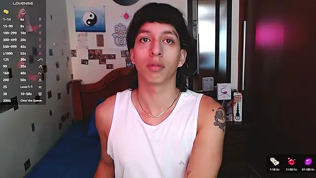 DannyPhantom555 online show from 7, 10, 2025