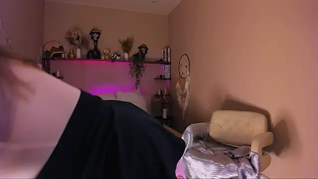 Snapshot of MaryRosenberg chatting on 2, 11, 2025 MaryRosenberg online show from 2, 11, 2025