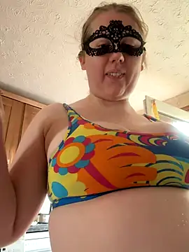 Missmissymee online show from 24, 9, 2025