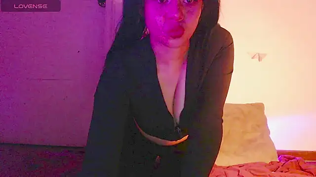 Dirtyhoneymoon online show from 23, 2, 2026