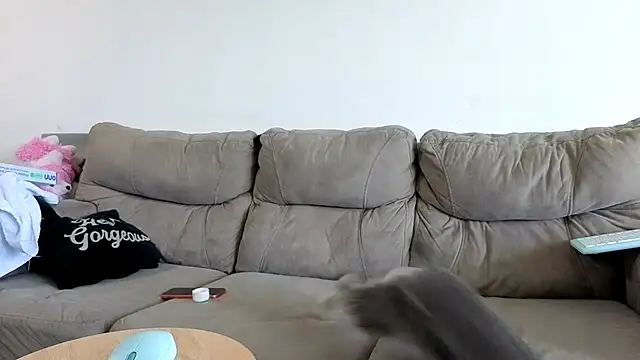 Snapshot of LuckyKhloe chatting on 1, 10, 2025 LuckyKhloe online show from 1, 10, 2025