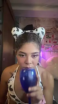 Snapshot of hannachris- chatting on 25, 6, 2026 hannachris- online show from 25, 6, 2026