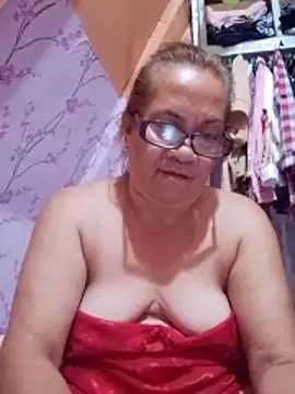 Snapshot of vickyhot1966 chatting on 10, 6, 2026 vickyhot1966 online show from 10, 6, 2026