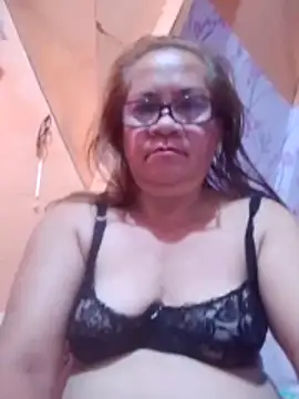 Snapshot of vickyhot1966 chatting on 14, 6, 2026 vickyhot1966 online show from 14, 6, 2026