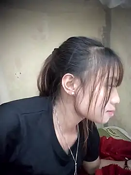 Dung-Thao19 online show from 9, 11, 2025