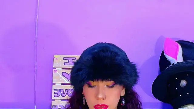 Snapshot of CristalRose chatting on 30, 4, 2026 CristalRose online show from 30, 4, 2026