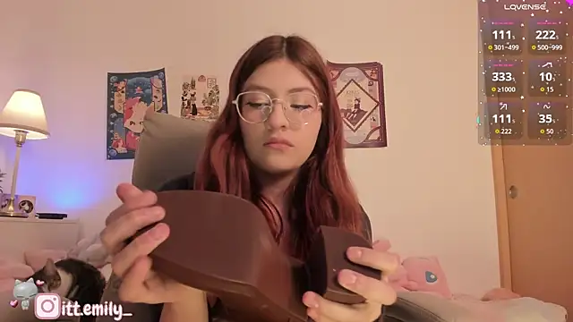 emily uwu0 online show from 16, 2, 2026