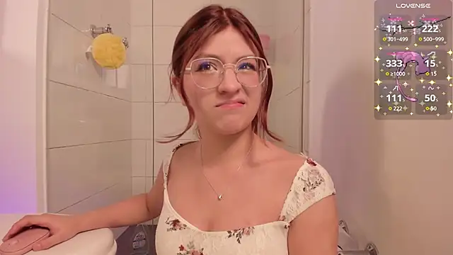 emily uwu0 online show from 11, 5, 2026