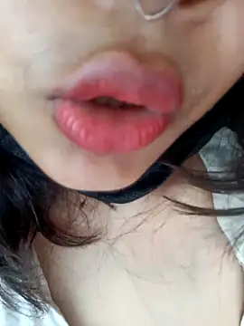 Hott Muskan online show from 25, 4, 2026