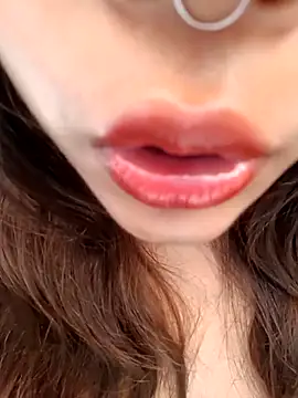 Snapshot of Hott_Muskan chatting on 24, 11, 2025 Hott Muskan online show from 24, 11, 2025