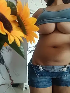 Snapshot of Hott_Muskan chatting on 11, 7, 2026 Hott Muskan online show from 11, 7, 2026