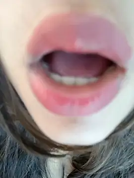 Snapshot of Hott_Muskan chatting on 24, 9, 2025 Hott Muskan online show from 24, 9, 2025