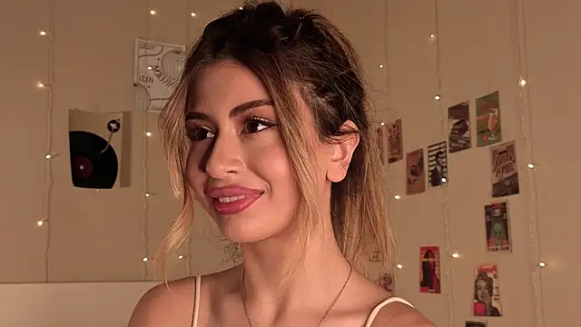 GeorginaHarn online show from 10, 10, 2025