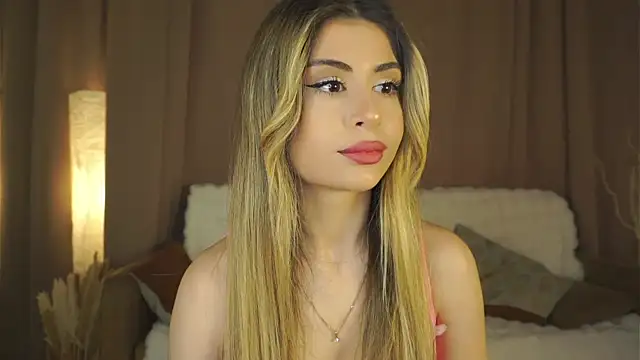 Snapshot of GeorginaHarn chatting on 19, 7, 2026 GeorginaHarn online show from 19, 7, 2026