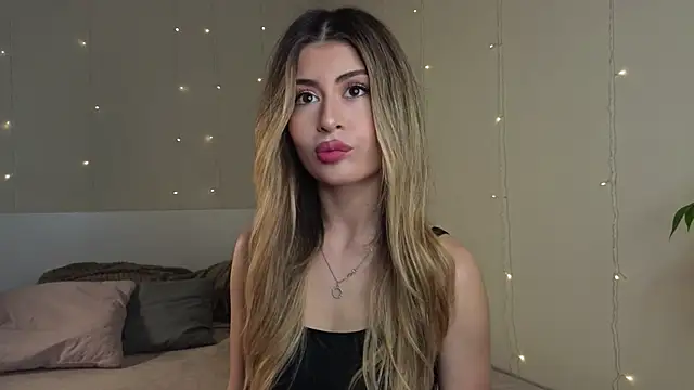 GeorginaHarn online show from 28, 10, 2025