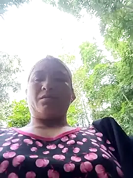 Love-Mama33 online show from 15, 11, 2025