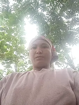 Love-Mama33 online show from 25, 10, 2025