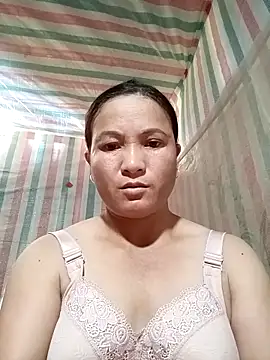 Love-Mama33 online show from 10, 10, 2025