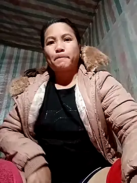 Love-Mama33 online show from 24, 11, 2025