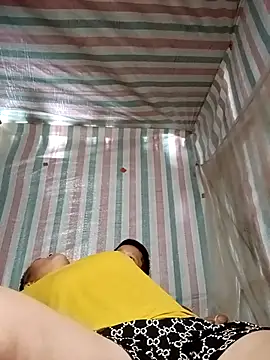 Love-Mama33 online show from 4, 11, 2025