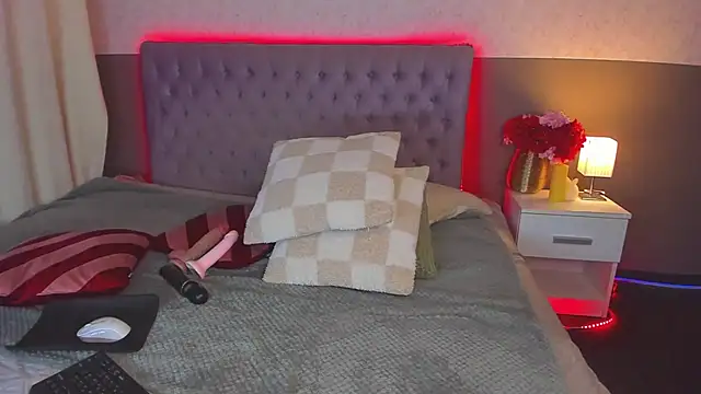 NathalyStars online show from 17, 11, 2025