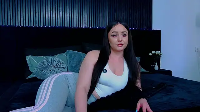 wickeddenise online show from 7, 4, 2026