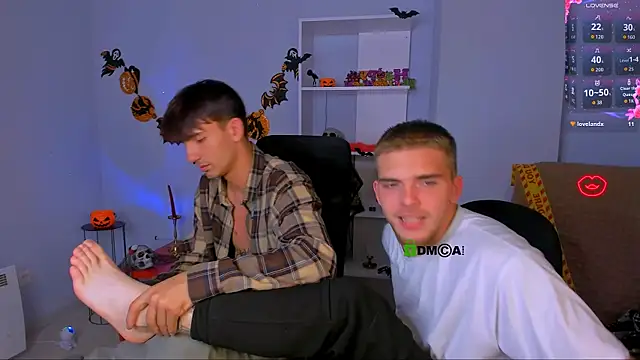 aron black  online show from 18, 10, 2025