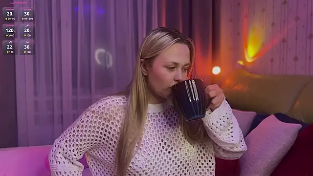 Estella Elwood online show from 1, 3, 2026