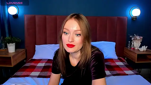 EvelynPoole online show from 5, 12, 2025