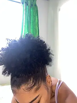 delaylacruz online show from 28, 11, 2025