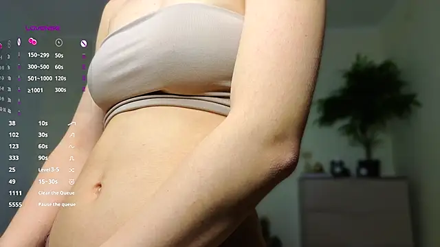 Snapshot of MimiLolll chatting on 26, 11, 2025 MimiLolll online show from 26, 11, 2025