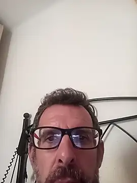 gigolobcn online show from 3, 3, 2026